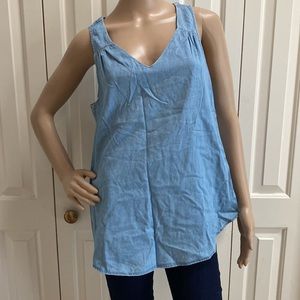 Old Navy Blue Scoop Tank Womens Size Large.